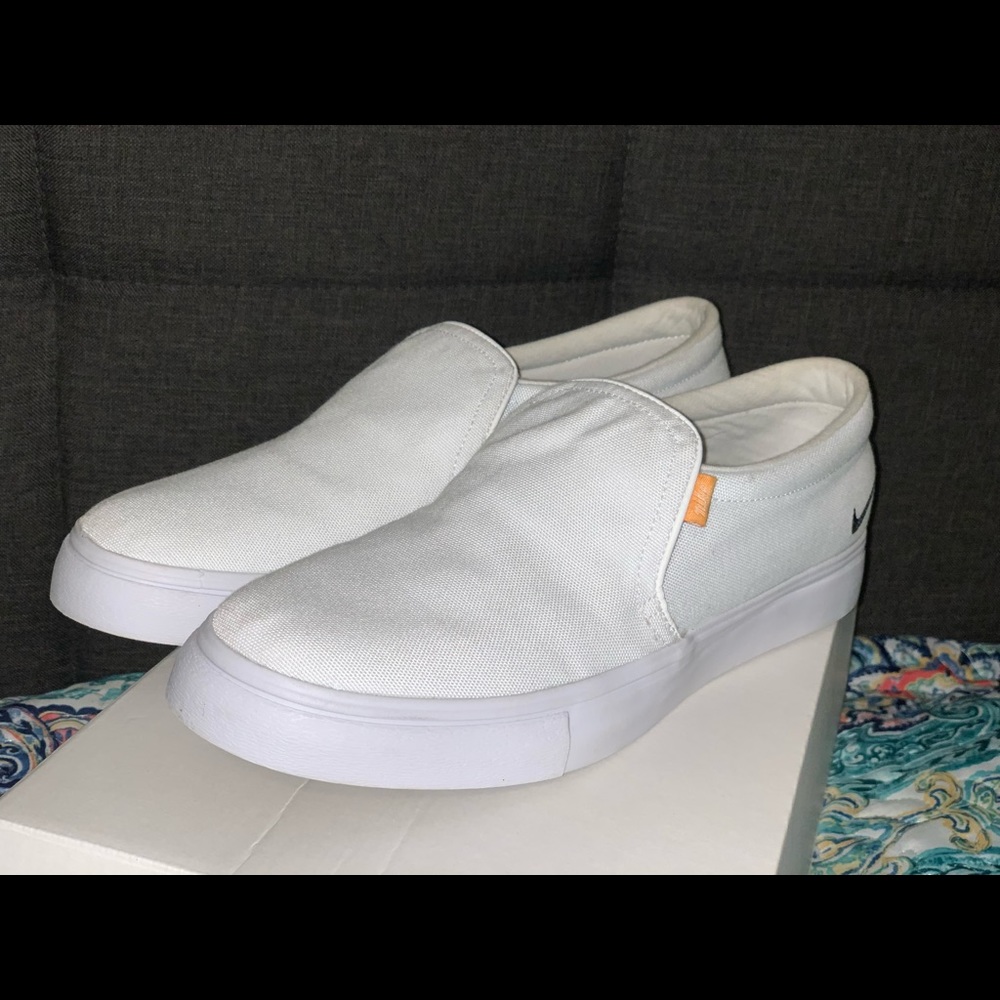 nike court royale